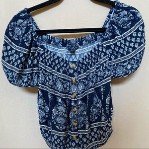 American Eagle off the shoulder top